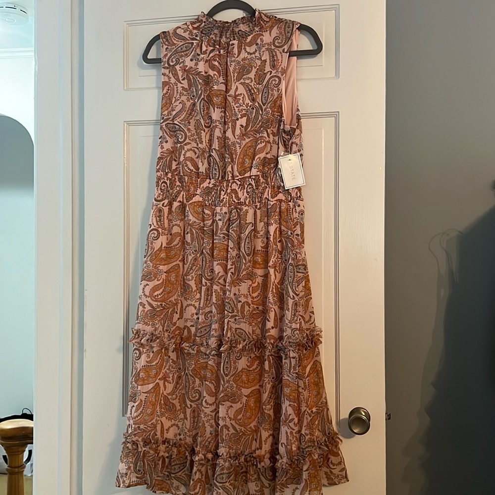 NWT Size large sleeveless dress